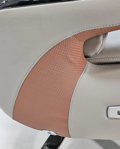 كرسي جلدي مصنوع حسب الطلب