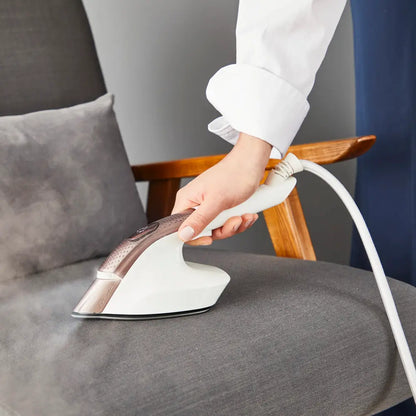 جهاز متكامل للكي بالبخار والكي العادي، مع لوح كي متعدد الأوضاع.