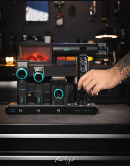 مستر سوبر باور - مجموعة الحلاقة المتكاملة للمحترفين من 4 أدوات بقابض سلس